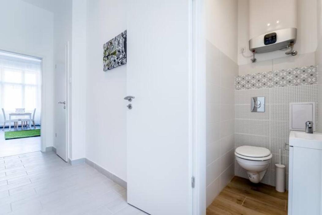 Hi-Bp Sunny Home Apartments In The Heart Of בודפשט מראה חיצוני תמונה